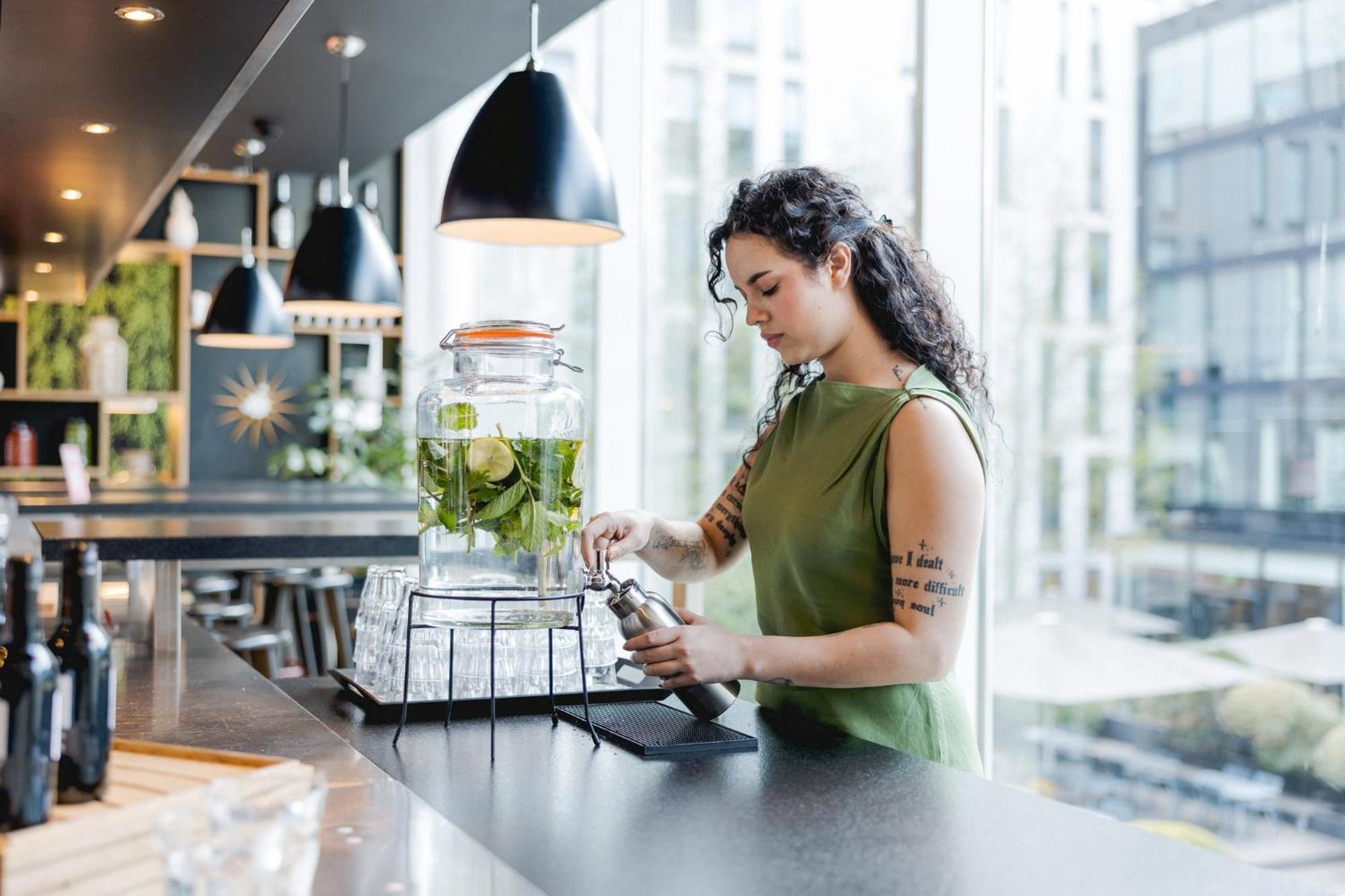 Hotel Citizenm Schiphol Airport Amsterdam Airport Schiphol Esterno foto