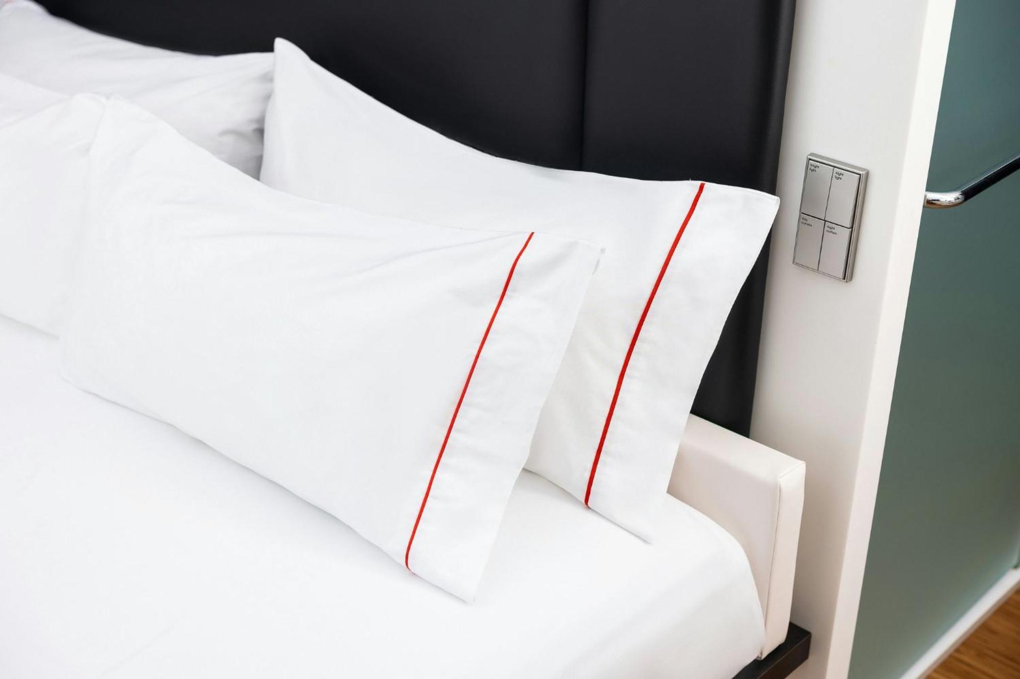 Hotel Citizenm Schiphol Airport Amsterdam Airport Schiphol Esterno foto