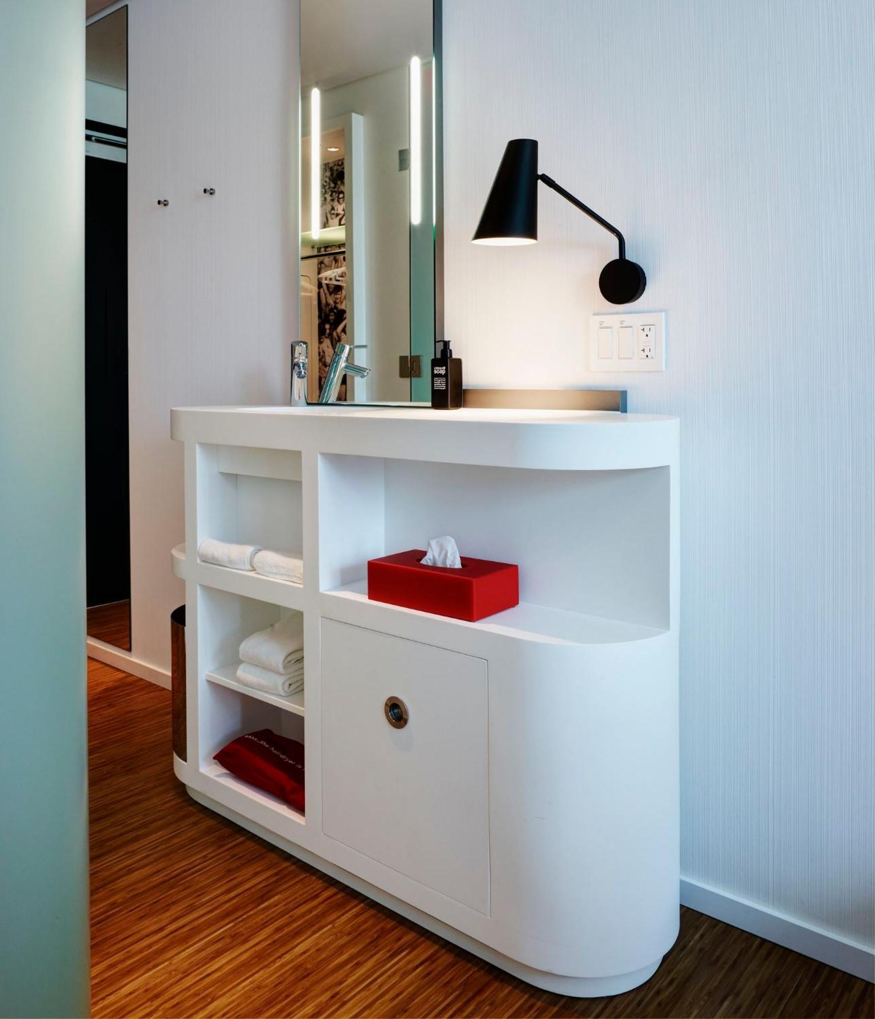 Hotel Citizenm Schiphol Airport Amsterdam Airport Schiphol Esterno foto