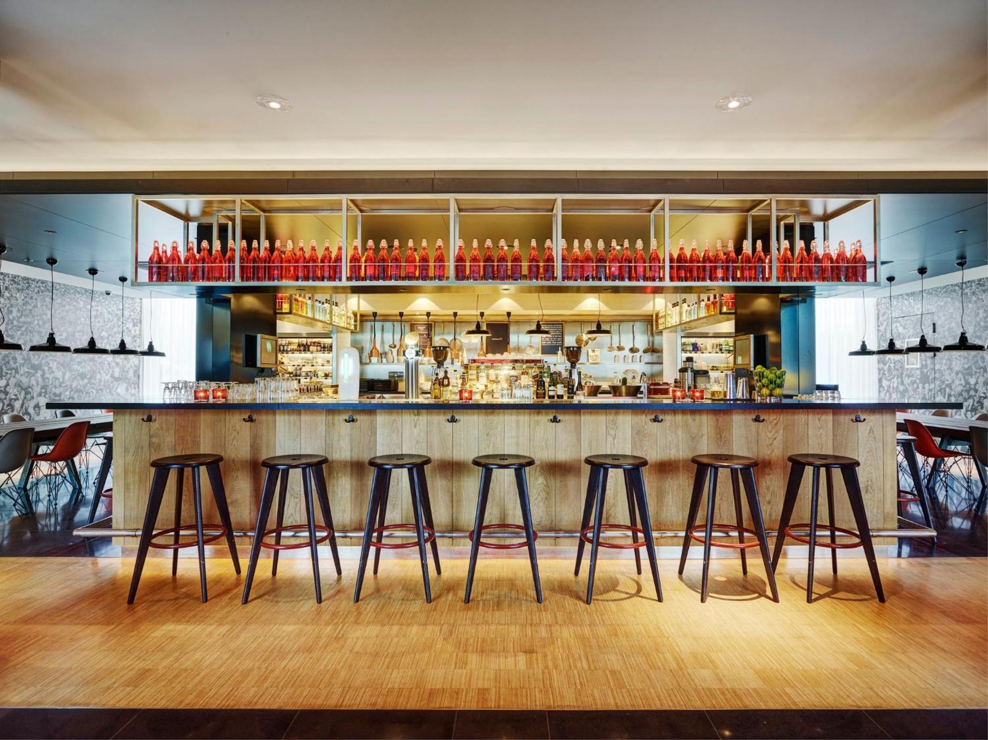 Hotel Citizenm Schiphol Airport Amsterdam Airport Schiphol Esterno foto