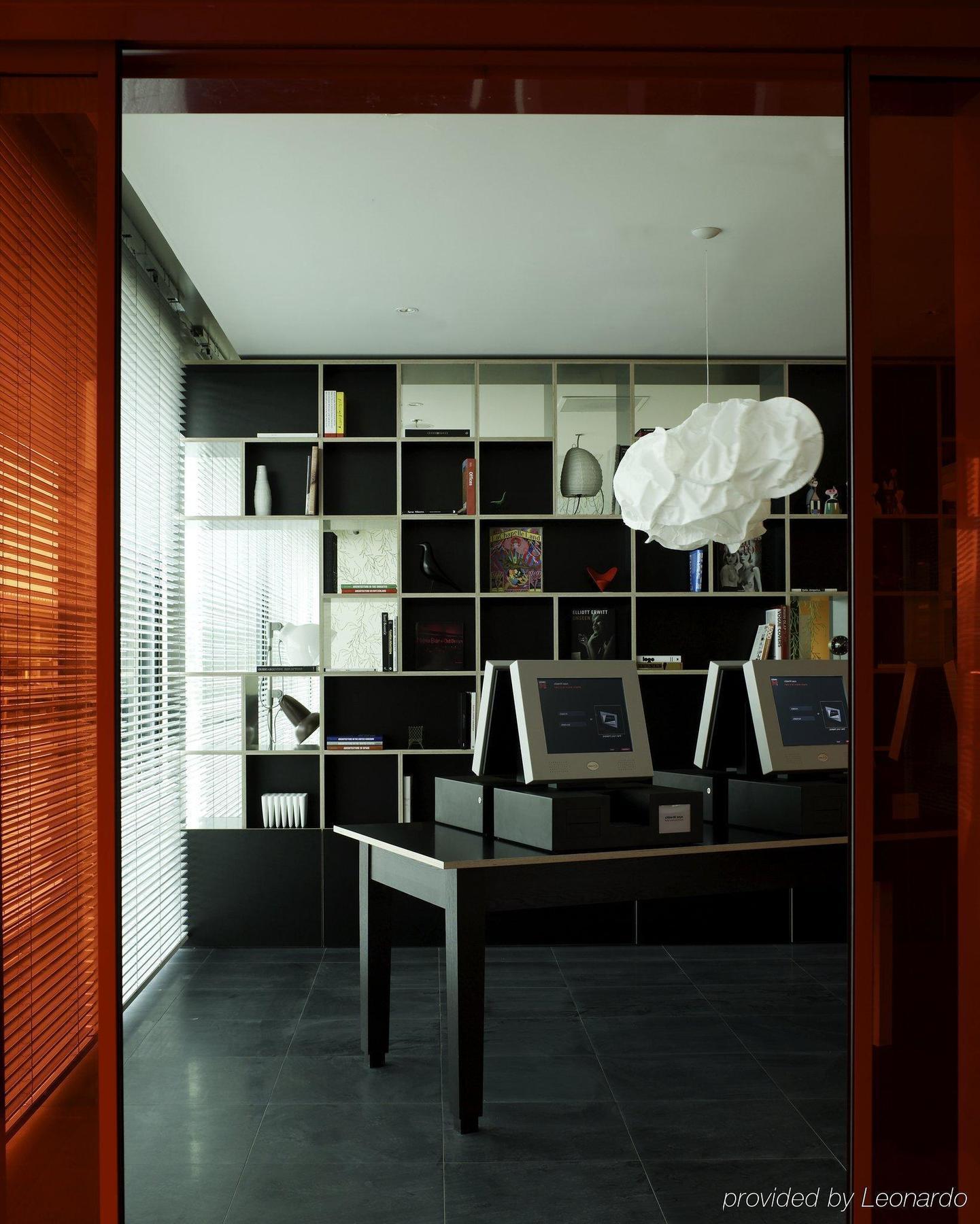 Hotel Citizenm Schiphol Airport Amsterdam Airport Schiphol Esterno foto Leonardo Leonardo