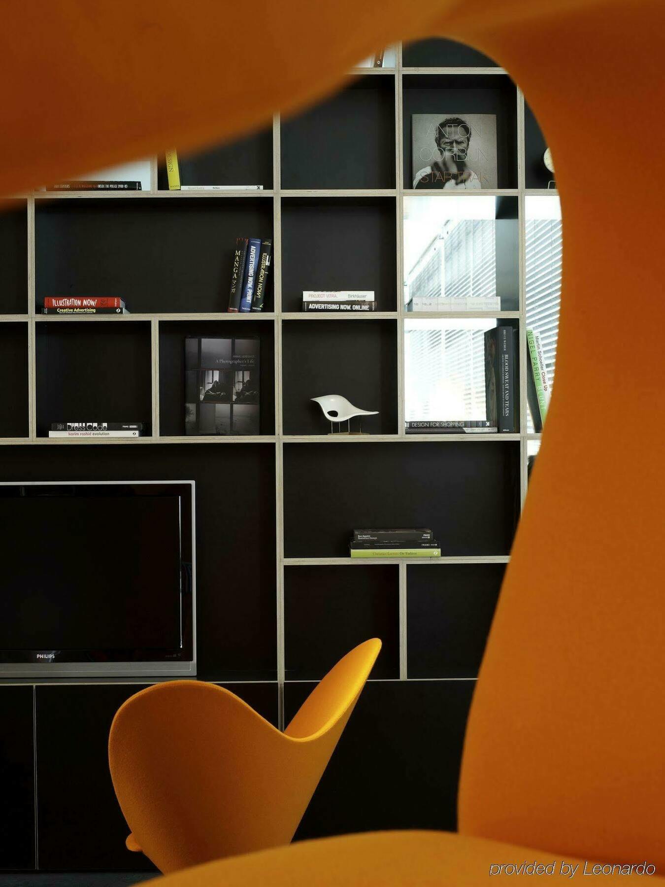 Hotel Citizenm Schiphol Airport Amsterdam Airport Schiphol Esterno foto detail of the interior design